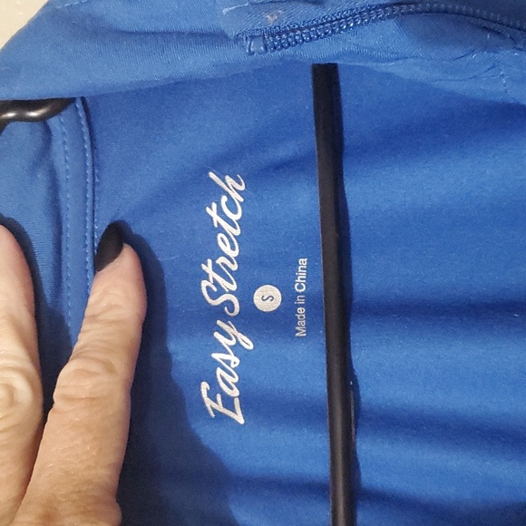 Set of royal blue scrub pants and jacket WORE ONCE!! - Picture 3 of 8